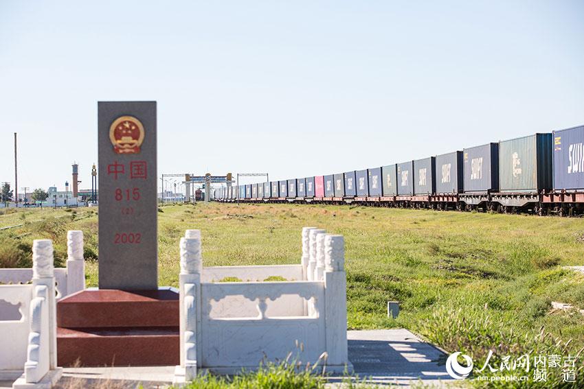 һ���КW������������