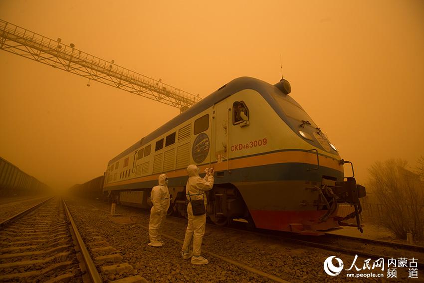 B뾳߅zվɳmڿڰһzͨP܇z