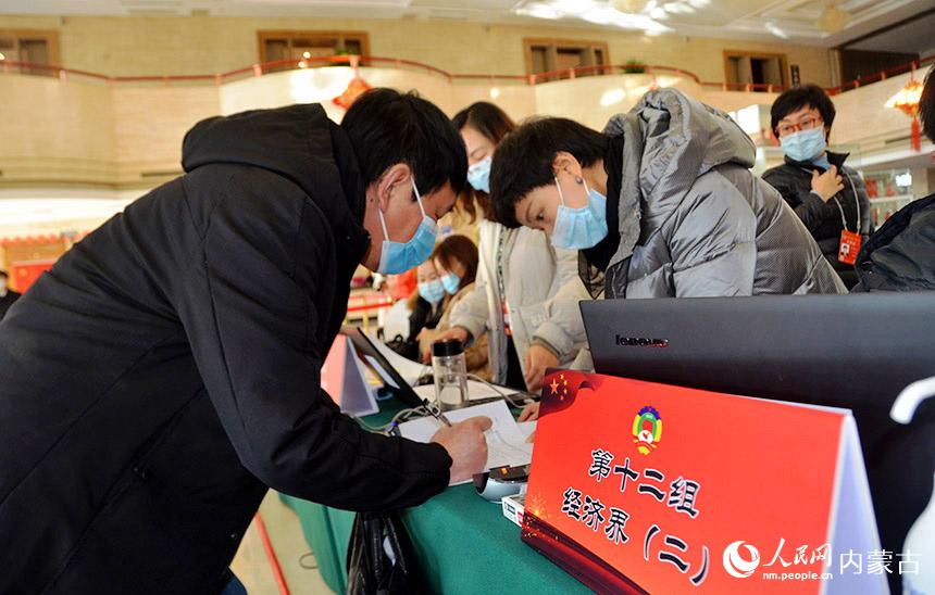 f(xi)ίT(bo)W(wng) ۔z