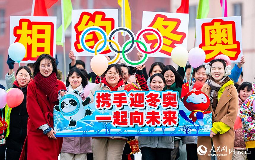 ͺеЌW(xu)ĈF(tun)TڿWӭW}(dng)Ϟ鱱2022궬W(hu)z