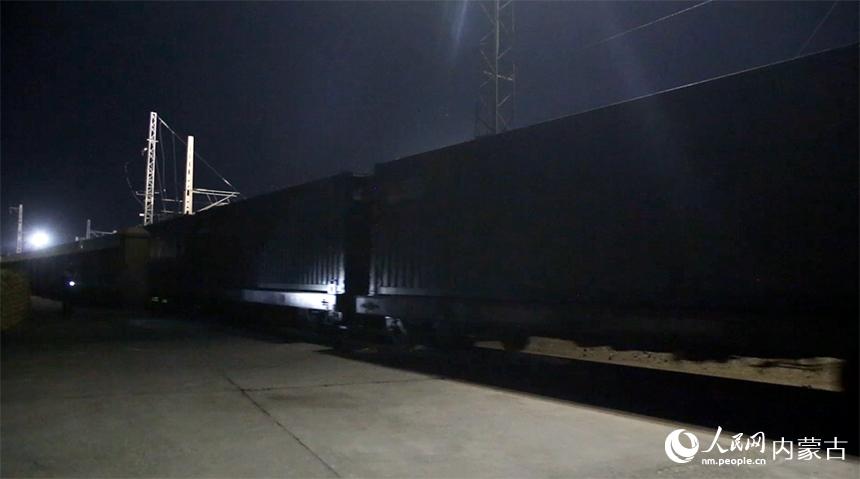 4��16���賿�����ɹ�����������Ԯ���������ό����_�������F���ͺ��ؾֹ��D