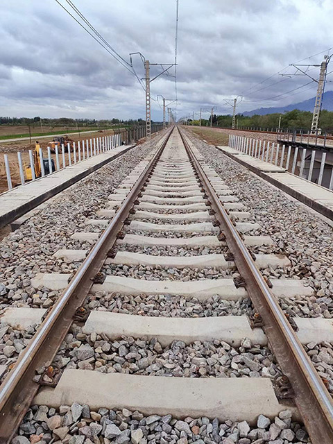 包蘭鐵路K42+742恢復正常運營