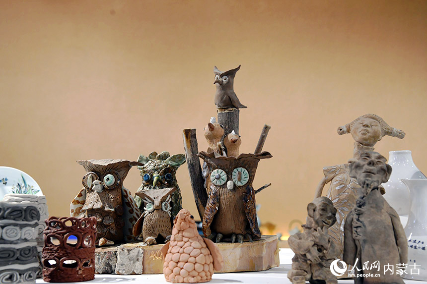 清水河瓷藝。人民網(wǎng) 寇雅楠攝