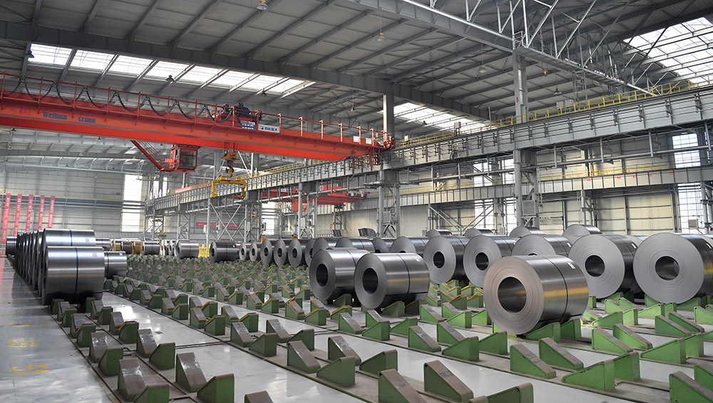 包鋼（集團）公司稀土鋼板材廠一角。