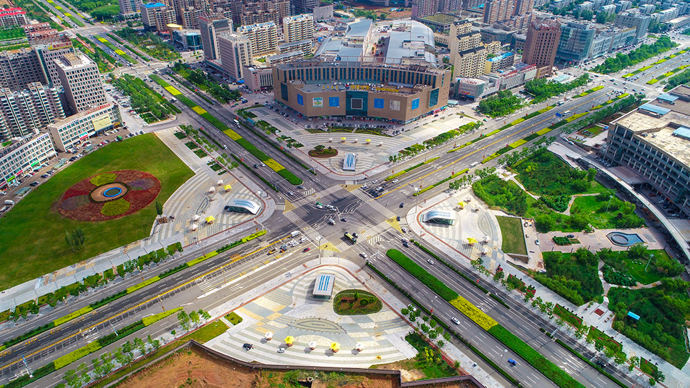 市政路網交錯縱橫