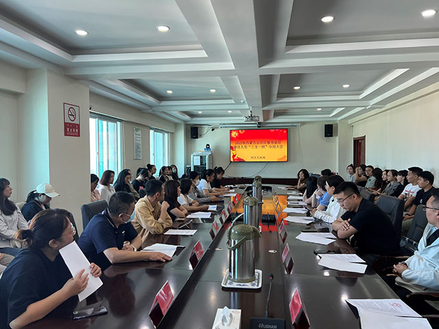 “三支一扶”服務基層項目人員分崗大會現場。王瑩攝