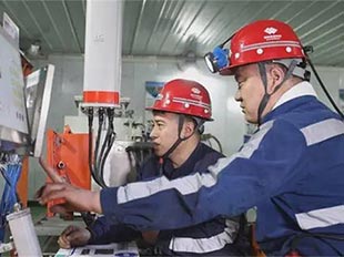 在百米井下綻放青春夢(mèng)想