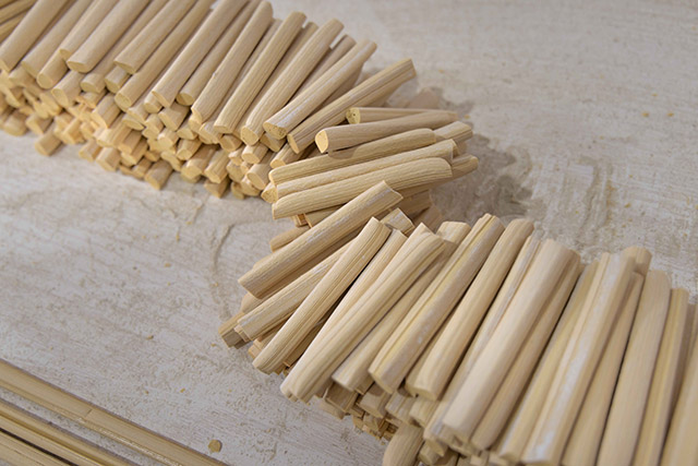 分段后的黑城“麻糖”。烏力更攝