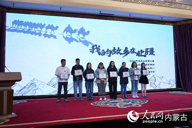 簽約儀式。人民網(wǎng)記者 趙夢(mèng)月攝