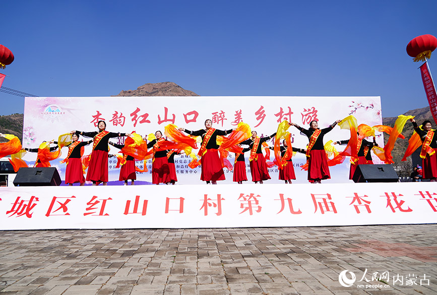 活動現(xiàn)場。實習(xí)生 王瑞攝