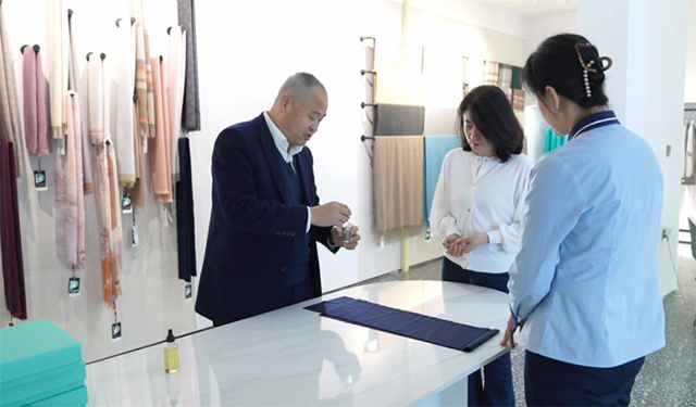 (“助企行動”讓楊潤平發展更有信心。圖片來源：東勝區融媒體中心