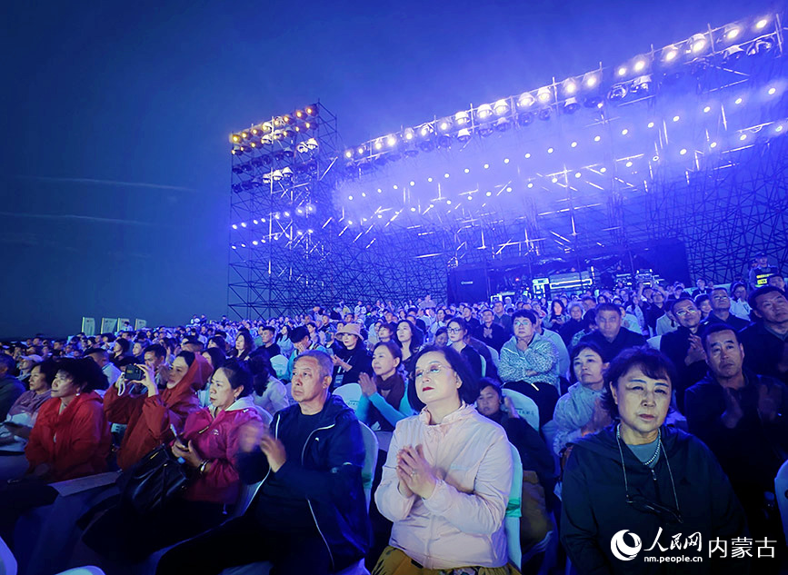 現場觀眾反響熱烈。實習生 秦語睿攝