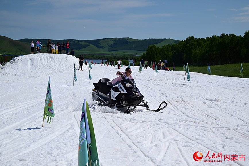 活動(dòng)現(xiàn)場。實(shí)習(xí)生 張雅新攝