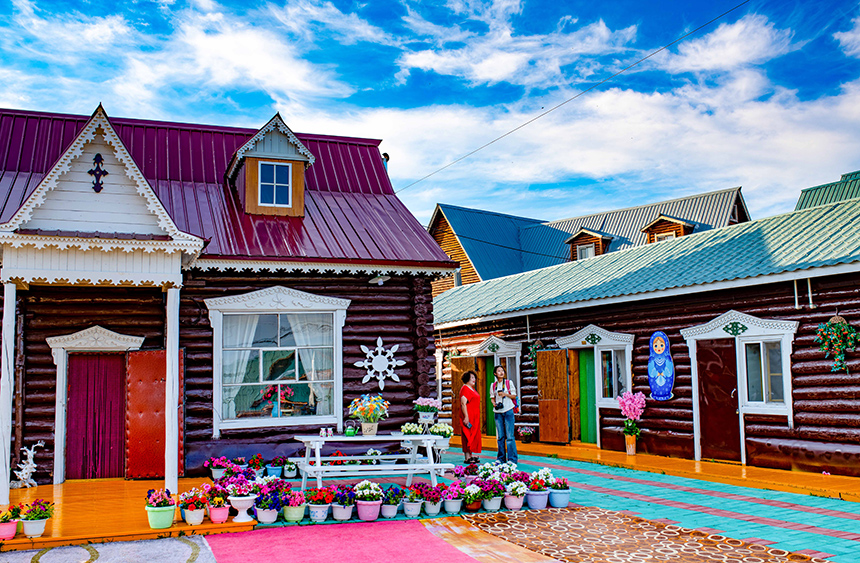 額爾古納市恩和俄羅斯族民族鄉恩和村一處民居。王正攝