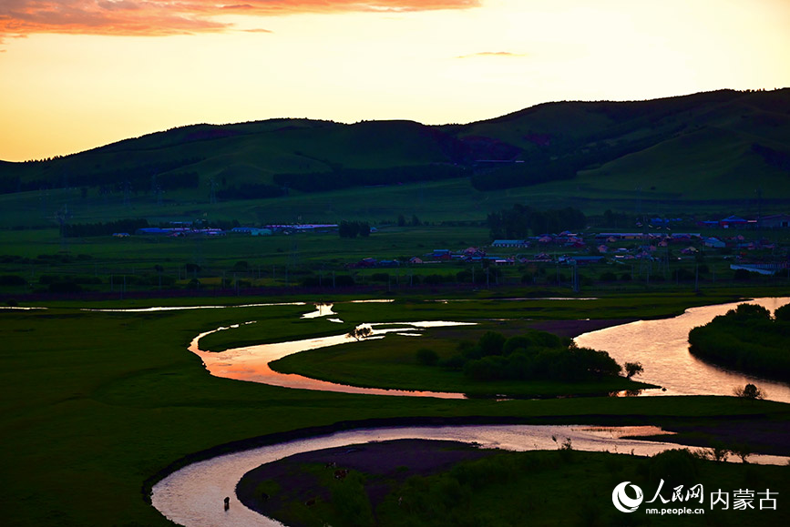 免渡河國家濕地公園陽光灑落在河道上。實習生 張雅新攝