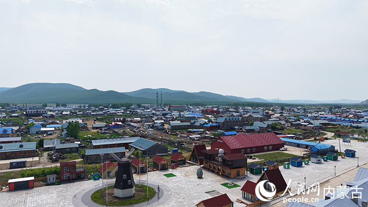 航拍恩和俄羅斯族民族鄉。人民網記者 齊浩男攝
