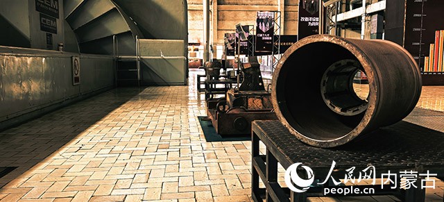 元寶山電廠一號機組工業遺產展陳退役零件。實習生 董昱攝