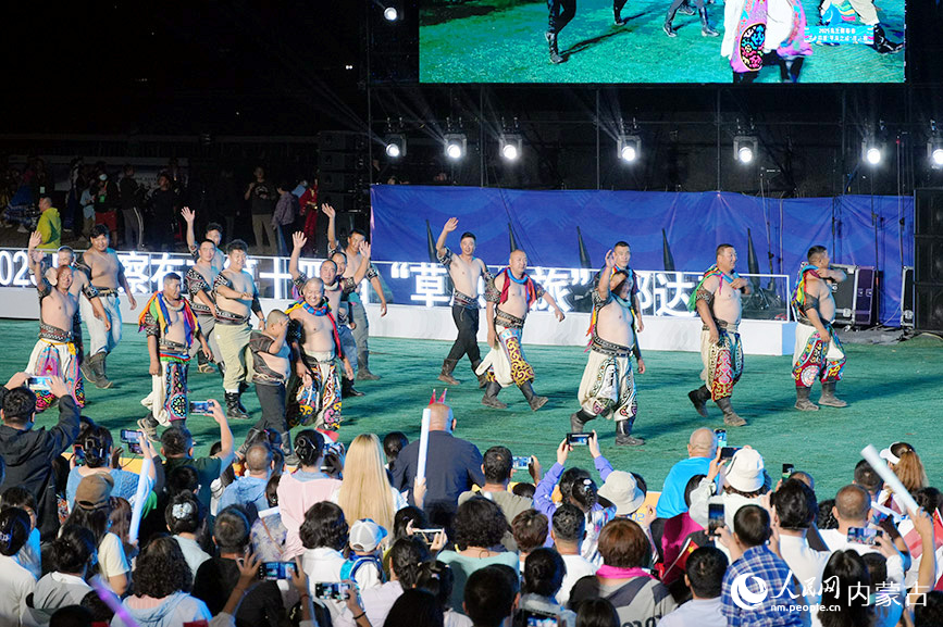 開幕式現(xiàn)場。實(shí)習(xí)生 王正玉攝