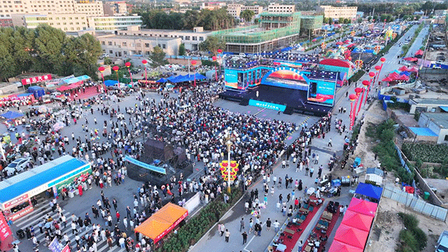 活動(dòng)現(xiàn)場(chǎng)。紀(jì)鵬攝