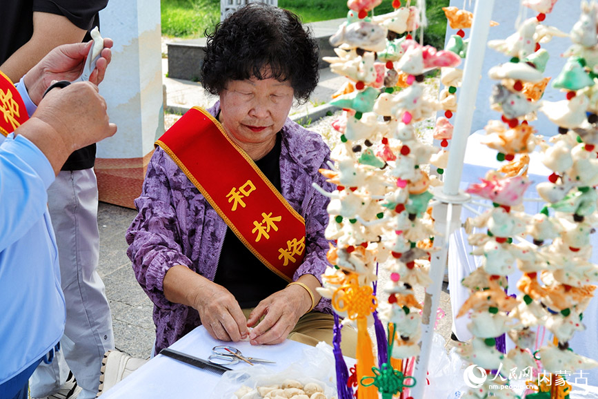 現場展示。實習生 韓飛月攝