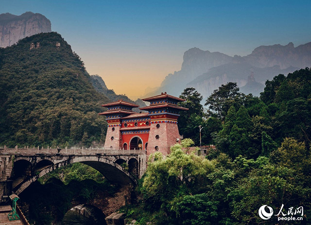 太行風(fēng)光。人民網(wǎng)記者 霍亞平攝