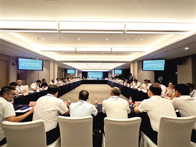 北疆工匠培育對象訓練營“娘家人探營”工匠交流座談會現場。