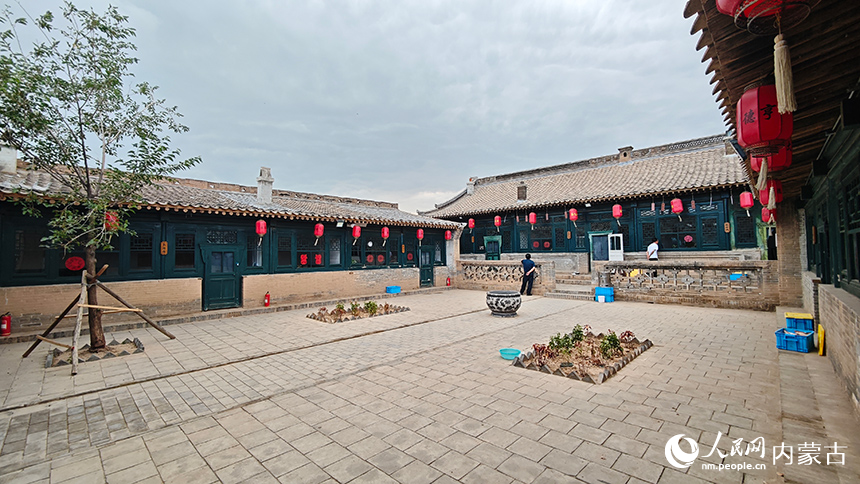 老包頭走西口文化歷史街區。人民網記者 張雪冬攝