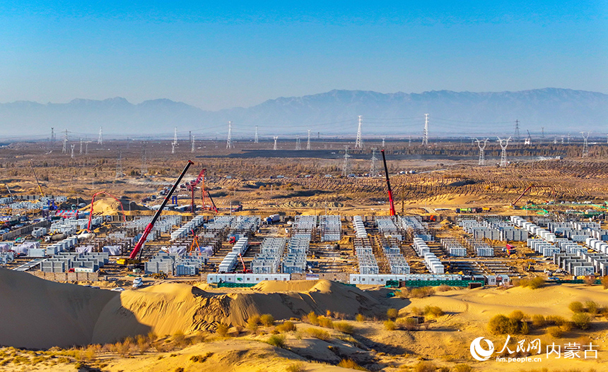 谷山梁3GW/12.8GWh儲能電站項目建設現場。王正攝