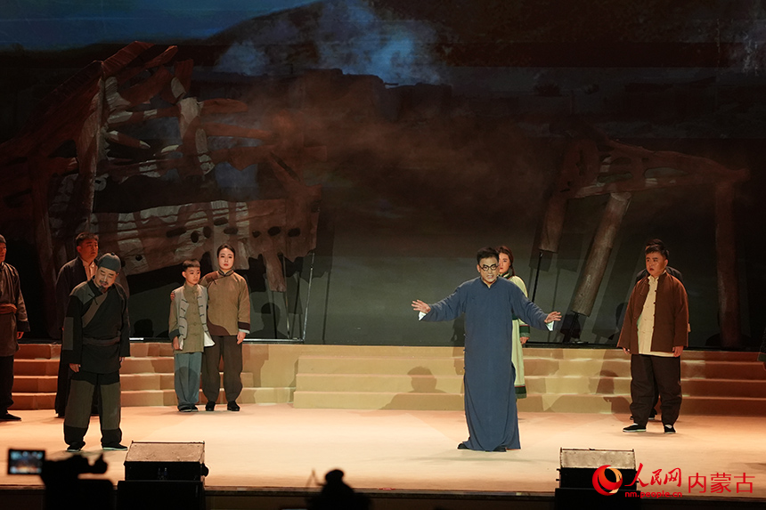 演出現(xiàn)場(chǎng)。人民網(wǎng)記者 張雪冬攝