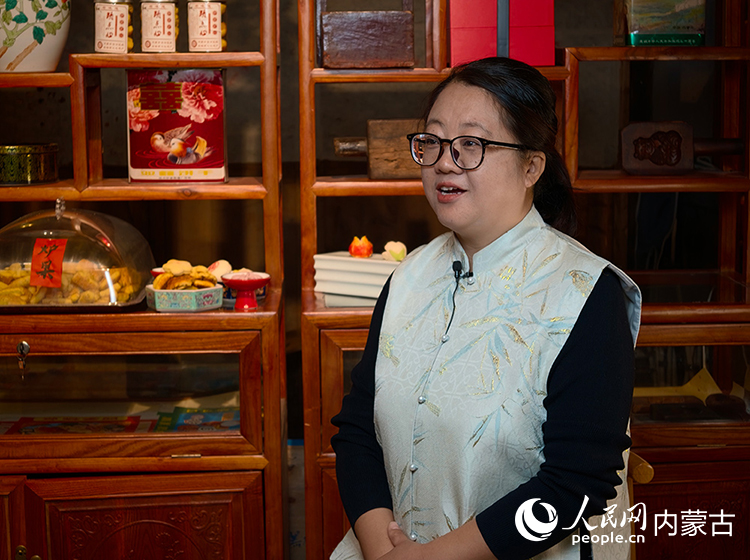 馬家“精點心”制作技藝傳承人馬利。人民網(wǎng)記者 攝