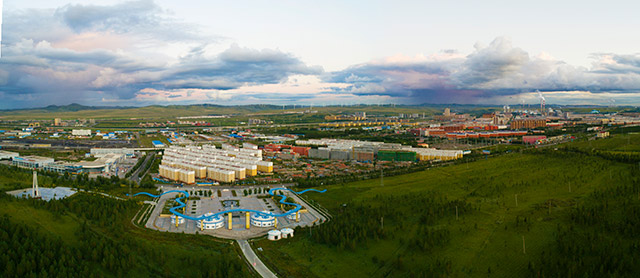 霍林郭勒厚植生態(tài)底色，城在綠中。